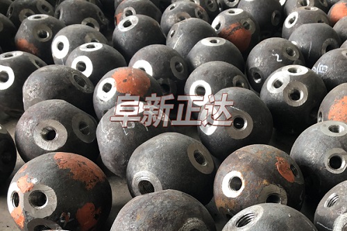 制作鋼結(jié)構(gòu)網(wǎng)架